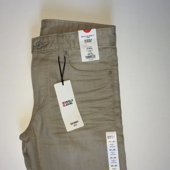 Uniqlo Jeans Uniqlo Miracle Air Skinny Fit Jeans Beige 29x3